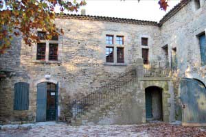 Uzès